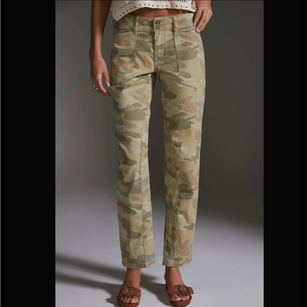 Anthropologie Pilcro The Wanderer Camouflage Pants Size 31